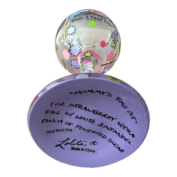 Lolita - Mommy’s‎ Time Out - Hand Painted Wine Glass - Picture 8 of 10